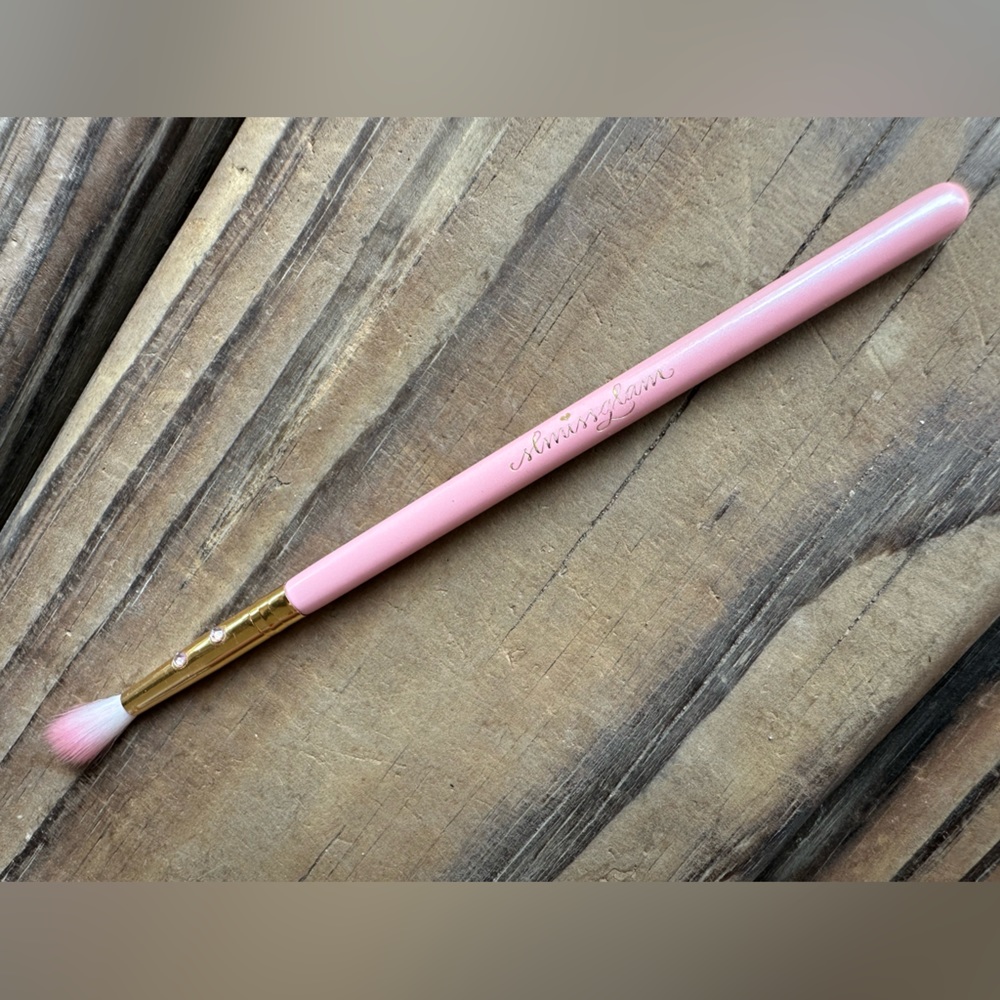 SLMissglam P24 eye blending brush